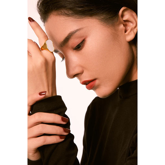 Occident Irregular Natural Shell Vintage Rings for Women Stainless Steel Temperament Exaggeration Metal Ring Jewelry Gift