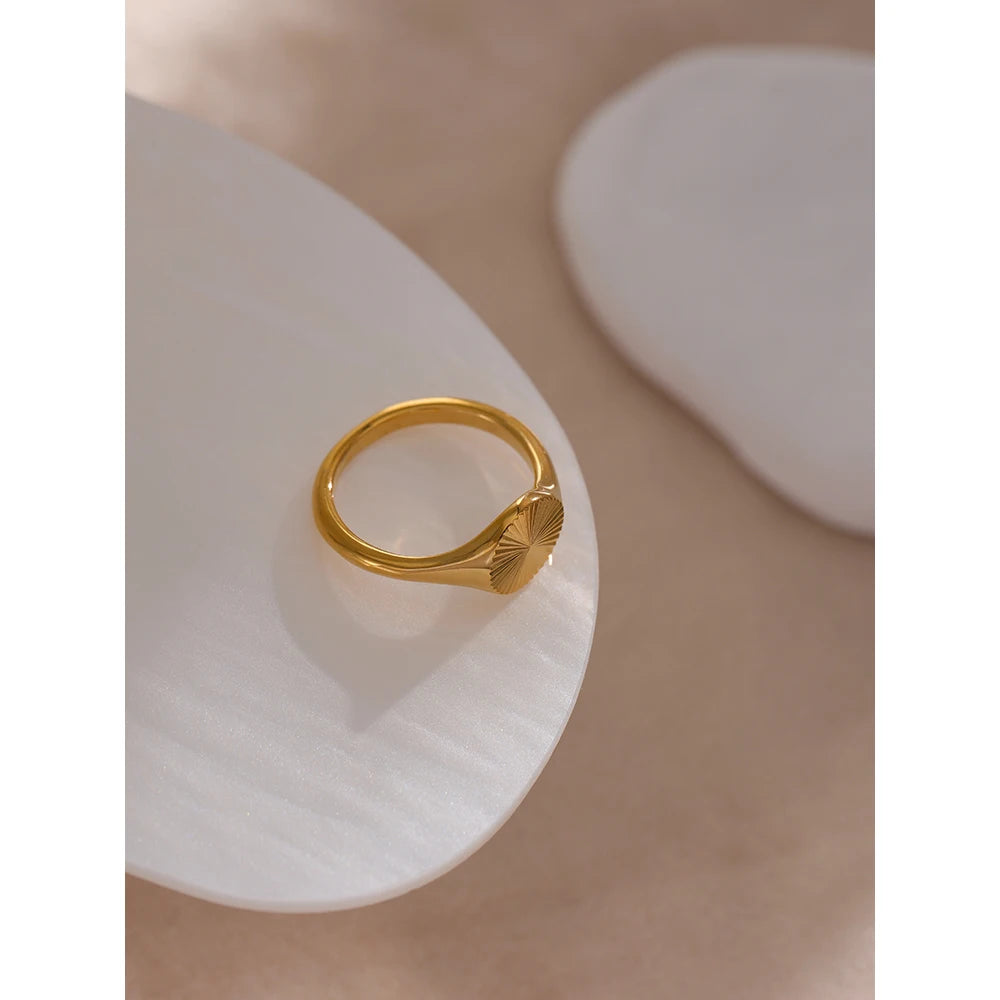 Stainless Steel Golden Geometric Ring Statement Metal Texture Fashion Finger Joyería Acero Inoxidable Mujer Gift