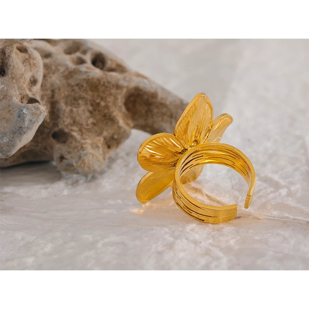 Waterproof 18K Gold Color Stainless Steel Flower Big Open Ring for Women Trendy Fashion Party Summer Statement Jewelry