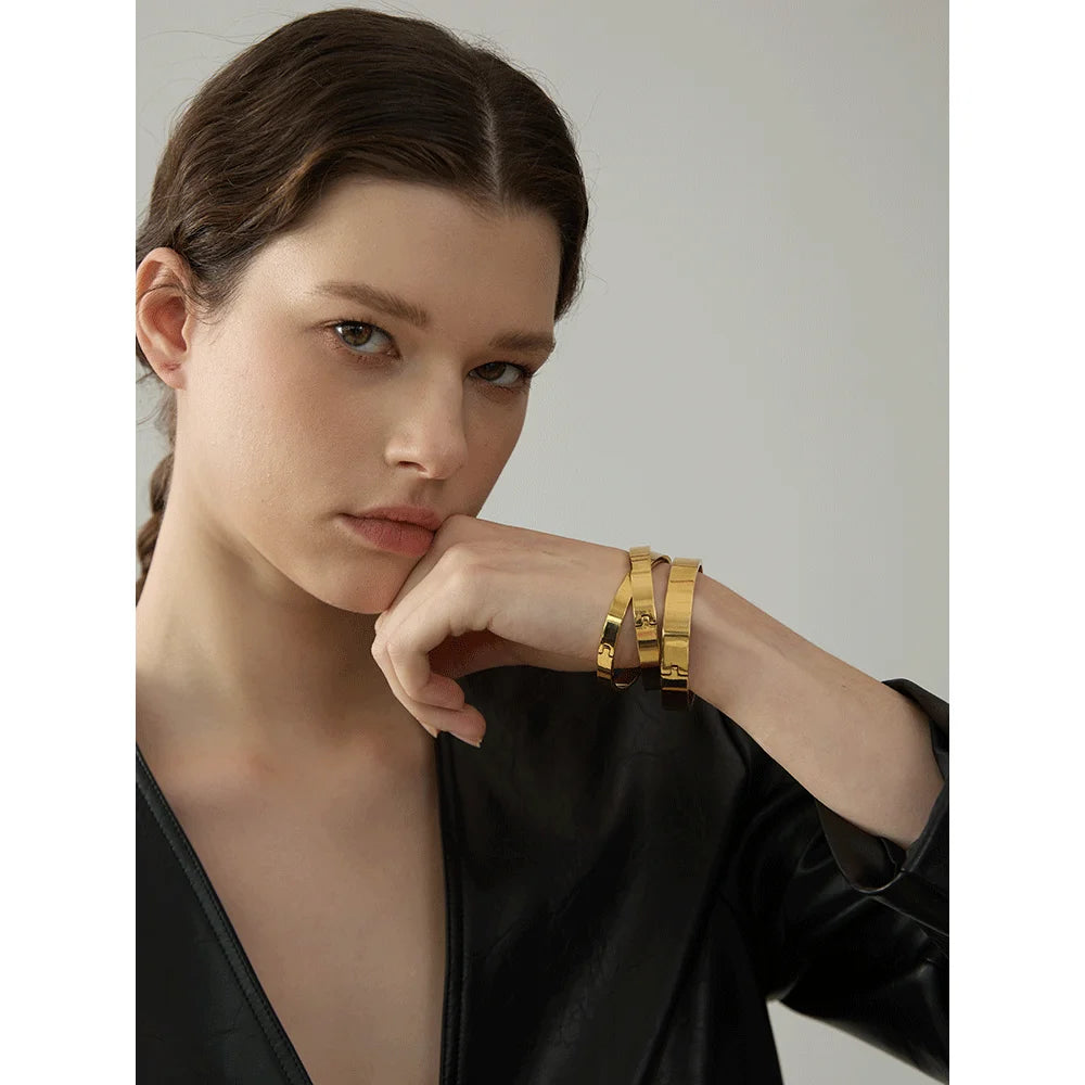 High Quality Stainless Steel Round Wide Bracelet Bangle Fashion Texture Gold Silver Color Waterproof Charm Jewelry Gift