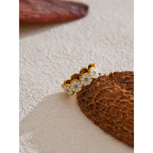6789# New White Enamel Daisy Flower Golden PVD Stylish Ring for Women Girl Stainless Steel Exclusive Fashion Daily Jewelry