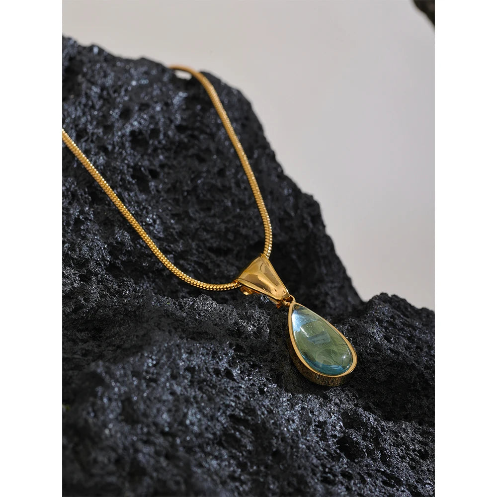 Stylish Green Glass Crystal Water Drop Pendant Necklace for Women 316l Stainless Steel Cast Gold Color Fashion Jewelry New