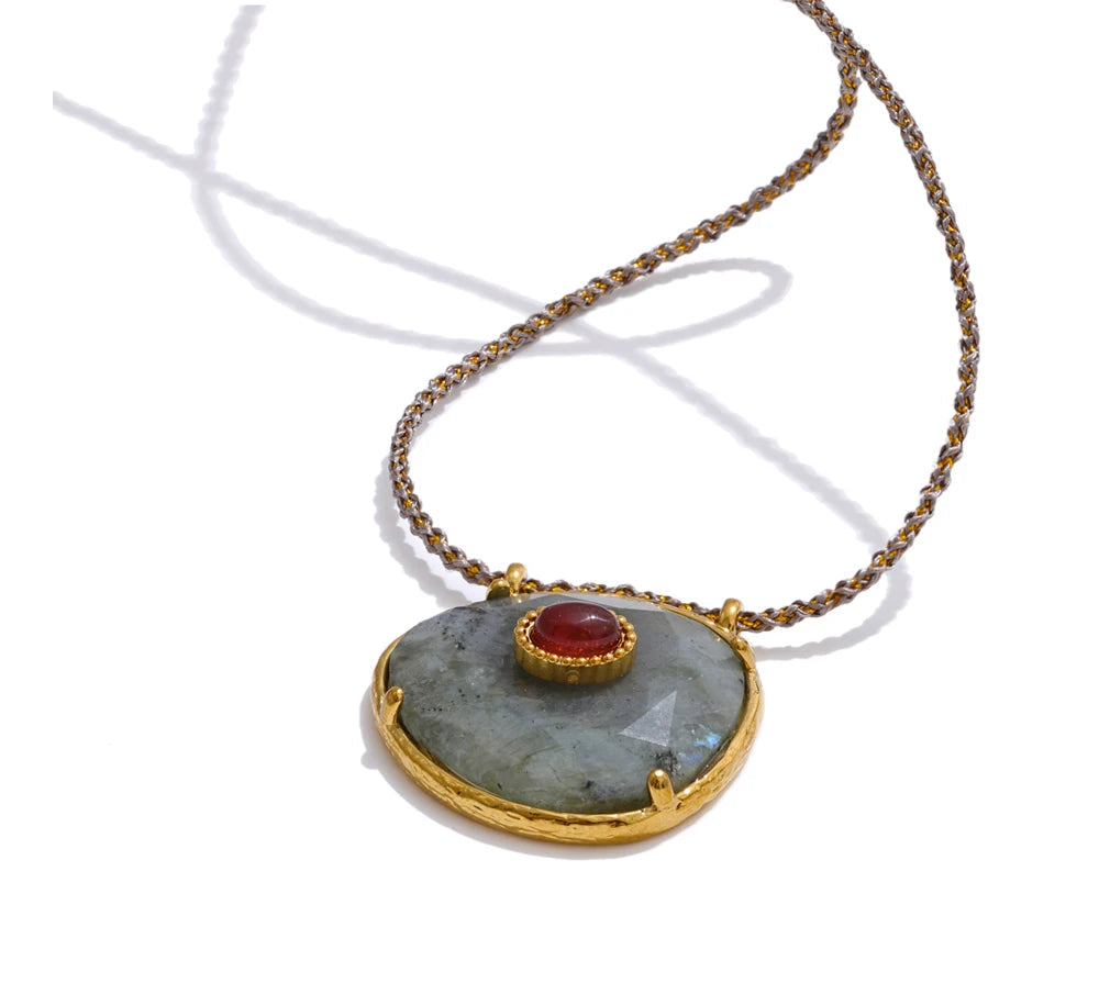 Natural Spectrolite Agate Stone Oval Pendant Necklace for Women Golden Stainless Steel Exquisite Fashion Jewelry Gift