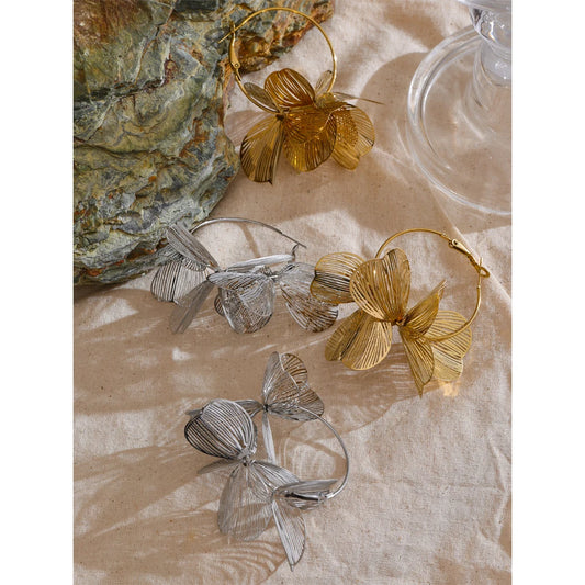 Exclusive Design Stainless Steel Metal Flower Big Hoop Earrings Personality Fashion Waterproof Eye-catching Jewelry