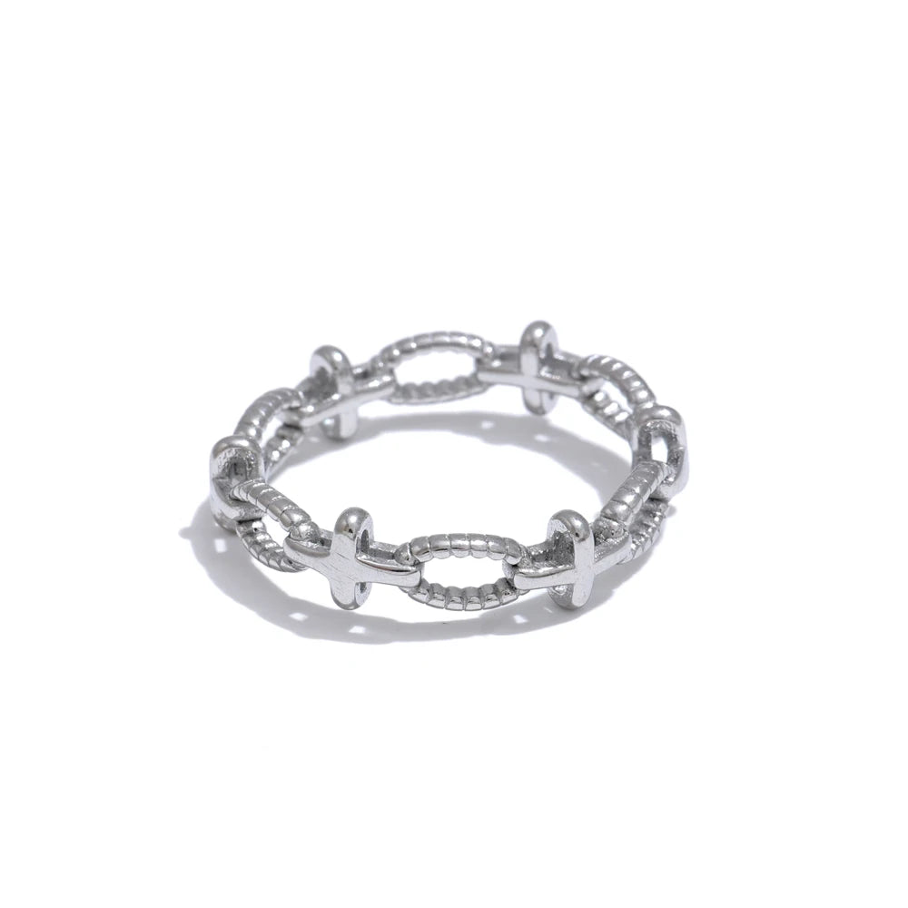 Distinctive Stainless Steel Metal Cross Chain Thin Ring Tarnish Resistant Fashion PVD Plated Finger Jewelry Bijoux Women