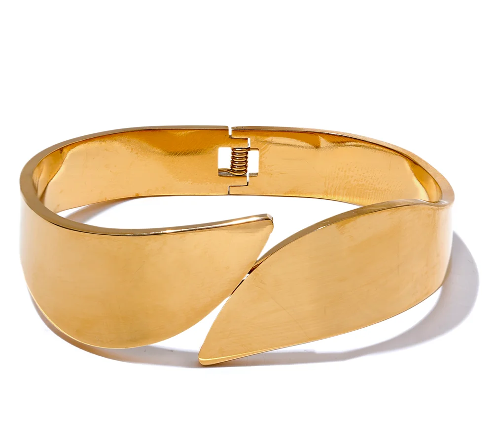 New Glossy Smooth Stainless Steel Wide Geometric Bracelet Bangle Metal Texture 18K Gold PVD Plated Waterproof Jewelry