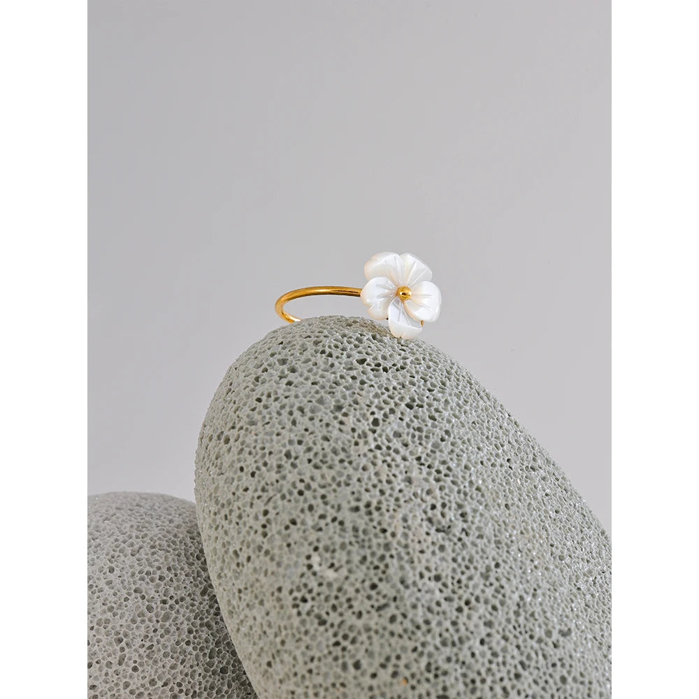 Fashion Natural Shell Flower Adjustable Open Ring Sweet Stainless Steel 18K PVD Plated Summer Daily Jewelry Gift