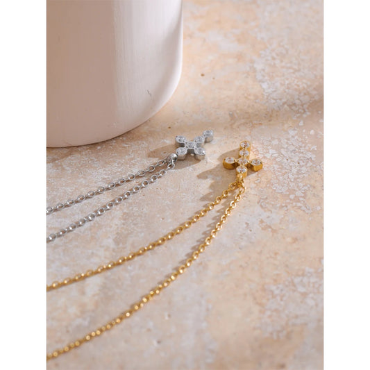 Fashion Chic Cross Shiny Pendant Necklace Cubic Zirconia Exquisite Casting Technology Gold Platinum Plated Jewelry Gift