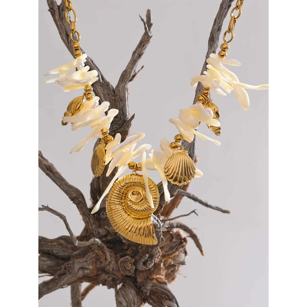 Summer Handmade Jewellery 316L Stainless Steel Resin Conch Shell Drop Necklace Golden PVD Plated Holiday Gift Accessories