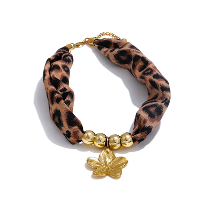 Fall Winter New Style Fashion Leopard Polyester Cloth Trendy Sun Flower Pendant Necklace for Women Jewelry Accessories