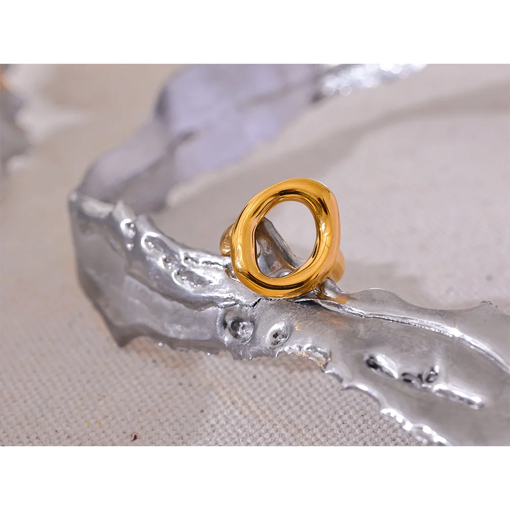 Creative Stainless Steel Geometric Hollow Golden Minimalist Ring Fashion Waterproof Unusual Trendy Textured Jewelry