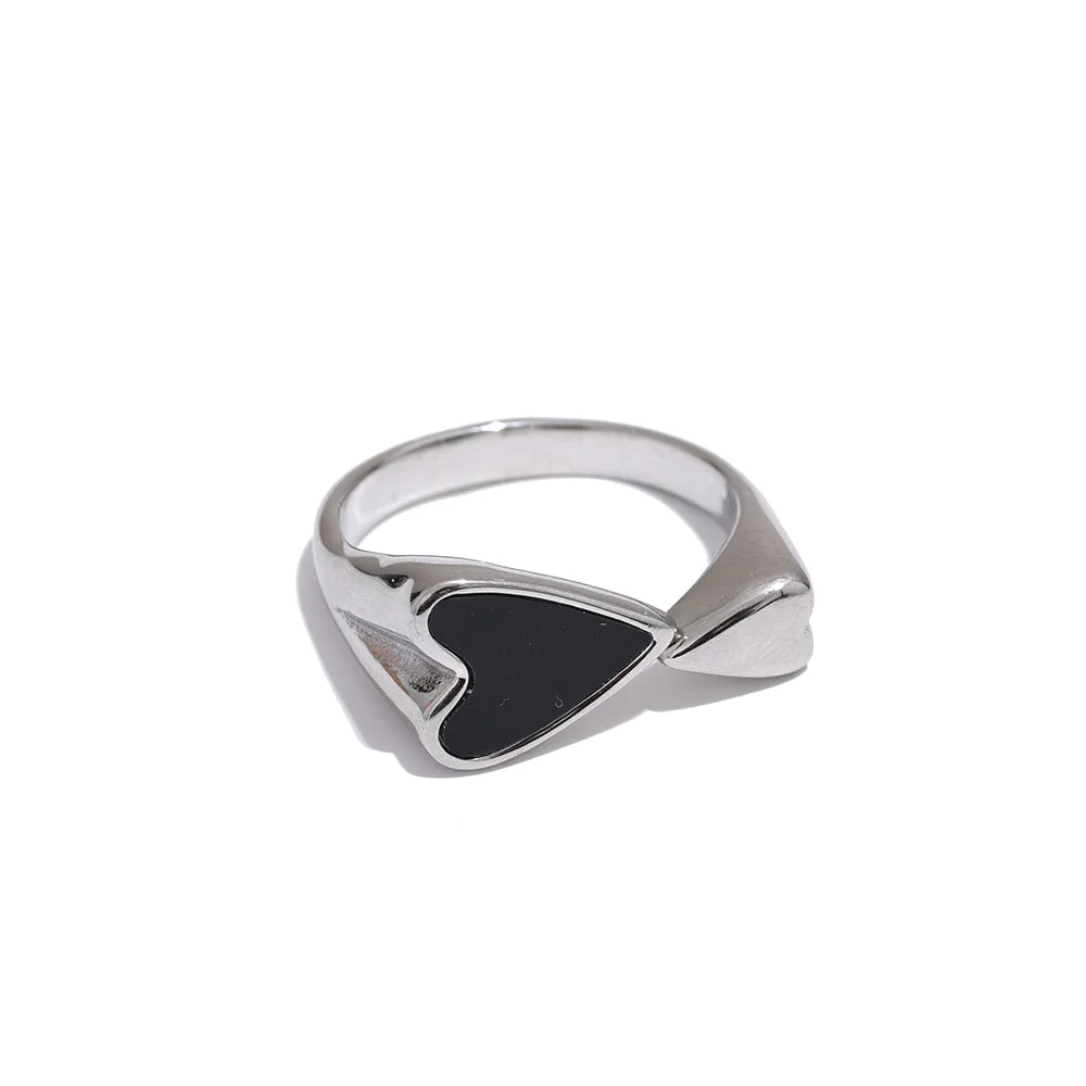 Shell Acrylic Heart Stainless Steel Stylish Ring for Women Charms Metal Texture Waterproof Golden Jewelry Gala Gift
