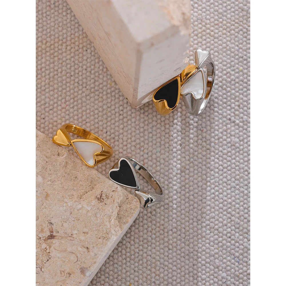 Shell Acrylic Heart Stainless Steel Stylish Ring for Women Charms Metal Texture Waterproof Golden Jewelry Gala Gift