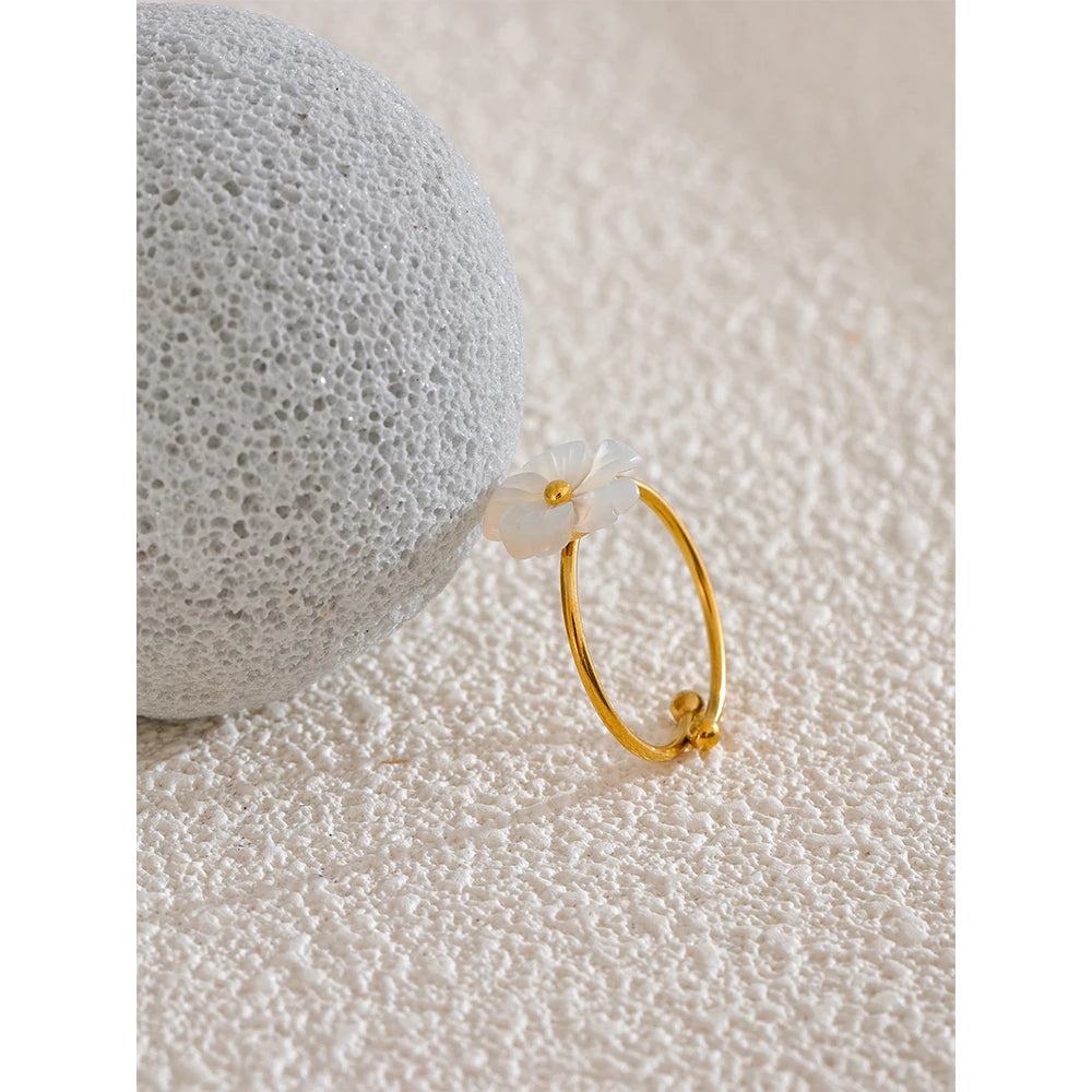 Fashion Natural Shell Flower Adjustable Open Ring Sweet Stainless Steel 18K PVD Plated Summer Daily Jewelry Gift