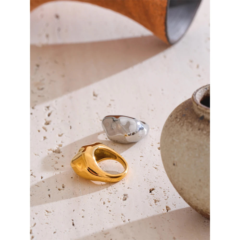 Statement Stainless Steel Metal PVD Plated Geometric Cast Finger Ring New Arrivals High Quality Texture Jewelry 2025 Gift