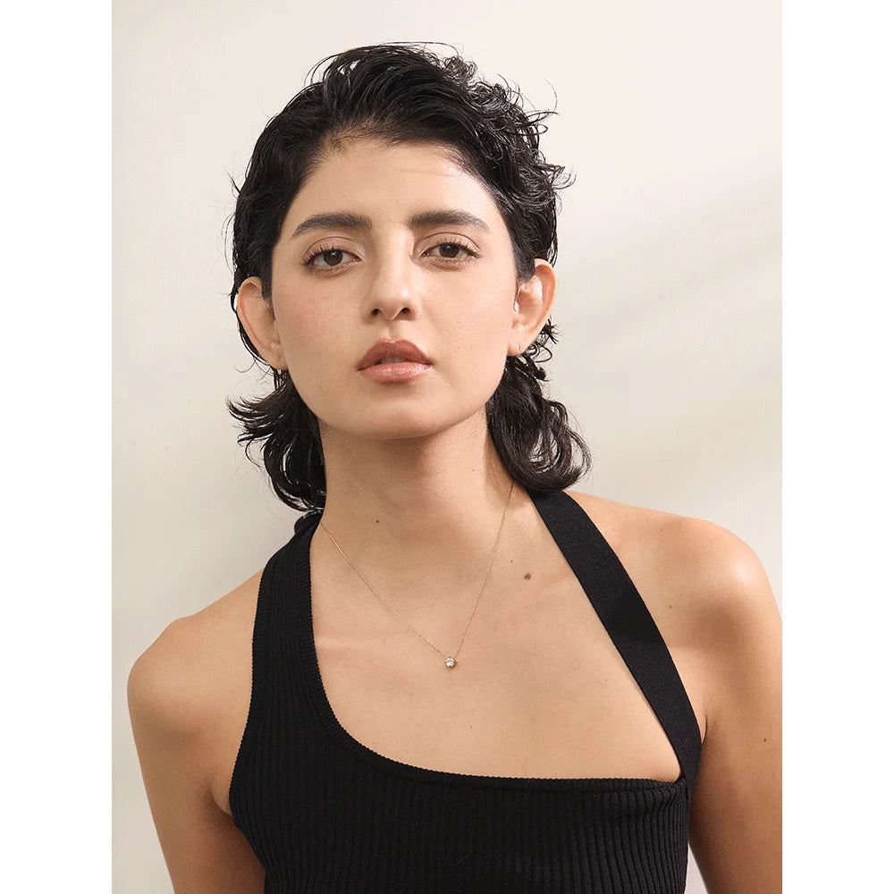 Korean Chic Stainless Steel Shiny Cubic Zirconia Cast Delicate Necklace Pendant for Women Daily Waterproof Basic Jewelry