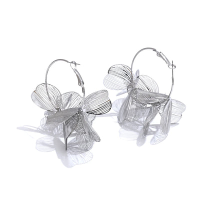 Exclusive Design Stainless Steel Metal Flower Big Hoop Earrings Personality Fashion Waterproof Eye-catching Jewelry
