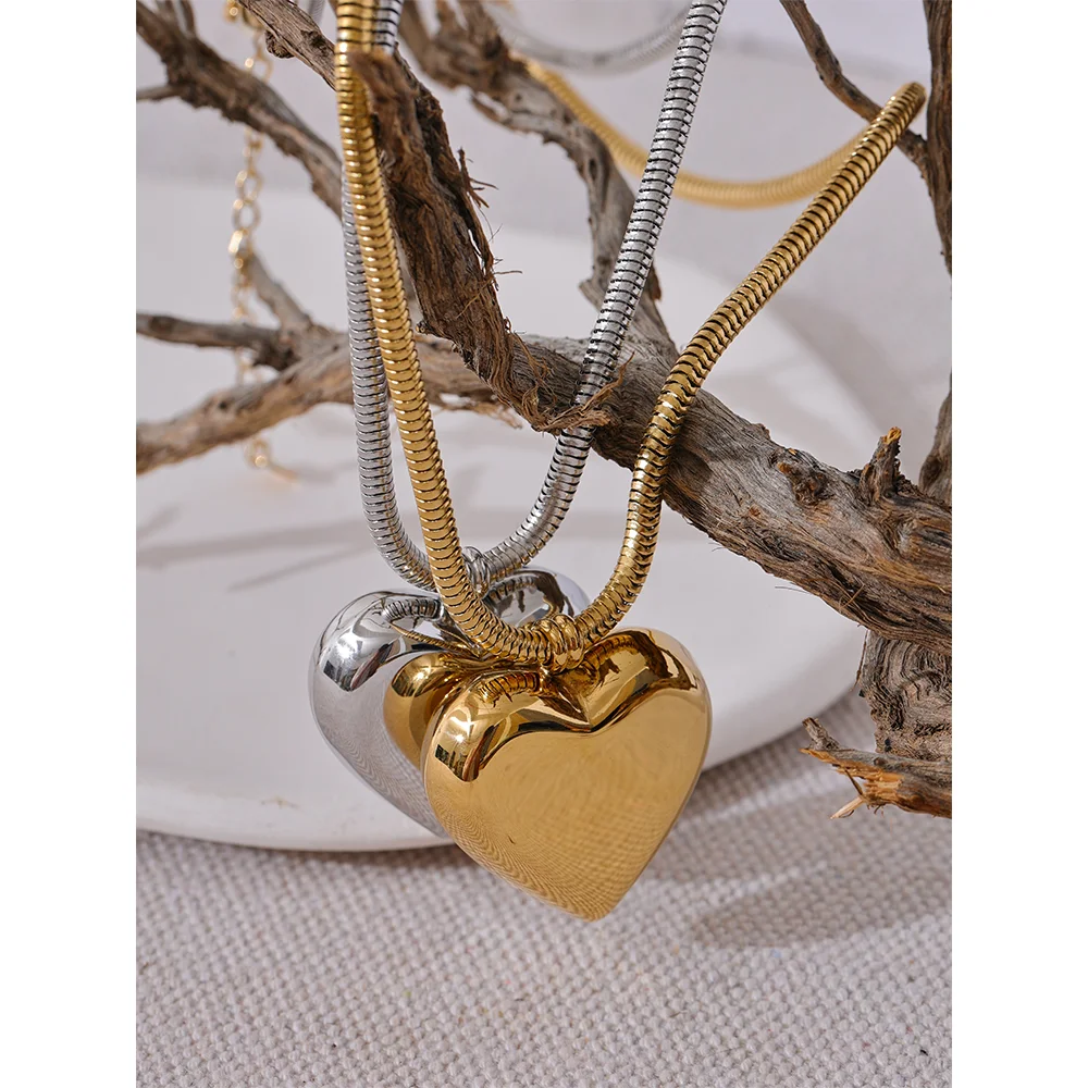 Thicker Stainless Steel Heart Hollow Love Smooth Pendant Necklace Gold Platinum Color High Quality Neck Jewelry Women Gift