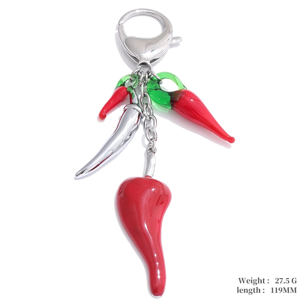 Hot Style Red Enamel Fruit Flower Strawberry Keychain Pendant Car Key Chains Jewelry Gift Decoration Accessories