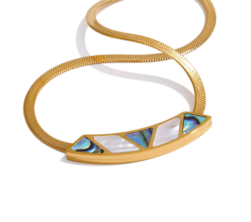 Shell Pendant Necklace Snake Chain Stainless Steel Golden Collar Jewelry Water Resistant PVD Accessories