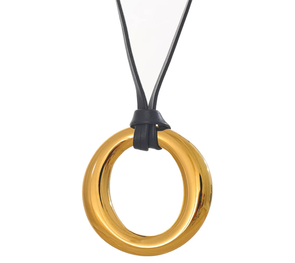 Long PU Leather Stainless Steel Round Pendant Fashion Bib Necklace Minimalist Tarnish Free for Women Stylish Trend Jewelry