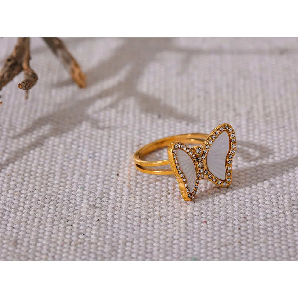 Exquisite Natural Shell CZ Stainless Steel Butterfly Ring Inlaid Cubic Zirconia Gold Color Fashion Jewelry Accessories