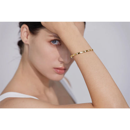 Stylish Cubic Zirconia Stainless Steel Wrist Bangle Bracelet 18K Gold Plated Waterproof Jewelry for Women Charm Fashion
