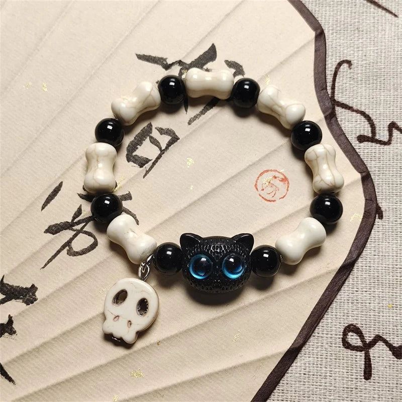 Cute Cartoon Big Eye Cat Bracelets for Women Men Ceramic White Head Skeleton Tassel Beaded Bracelet Halloween Party Jewelry Gift