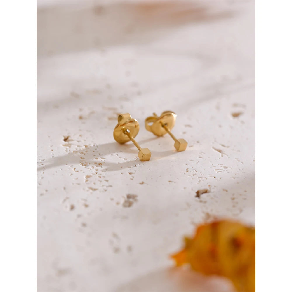 Mini Very Small Chic Heart Star Flower Round Daily Stacked-up Earrings Women Stainless Steel Versatile Waterproof Jewelry