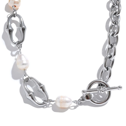 High-Grade Natural Freshwater Pearls Metal Chain Fashion Necklace Trendy 18K PVD Plated Attractive Women Jewelry Gift