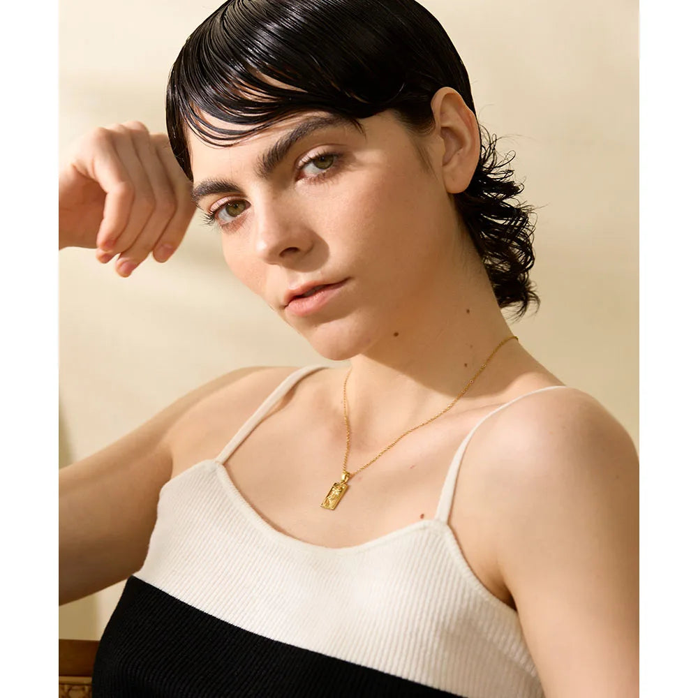 Statement Body Square Pendant Stainless Steel Statement Necklace Gold Color Texture Metal Personalized Jewelry