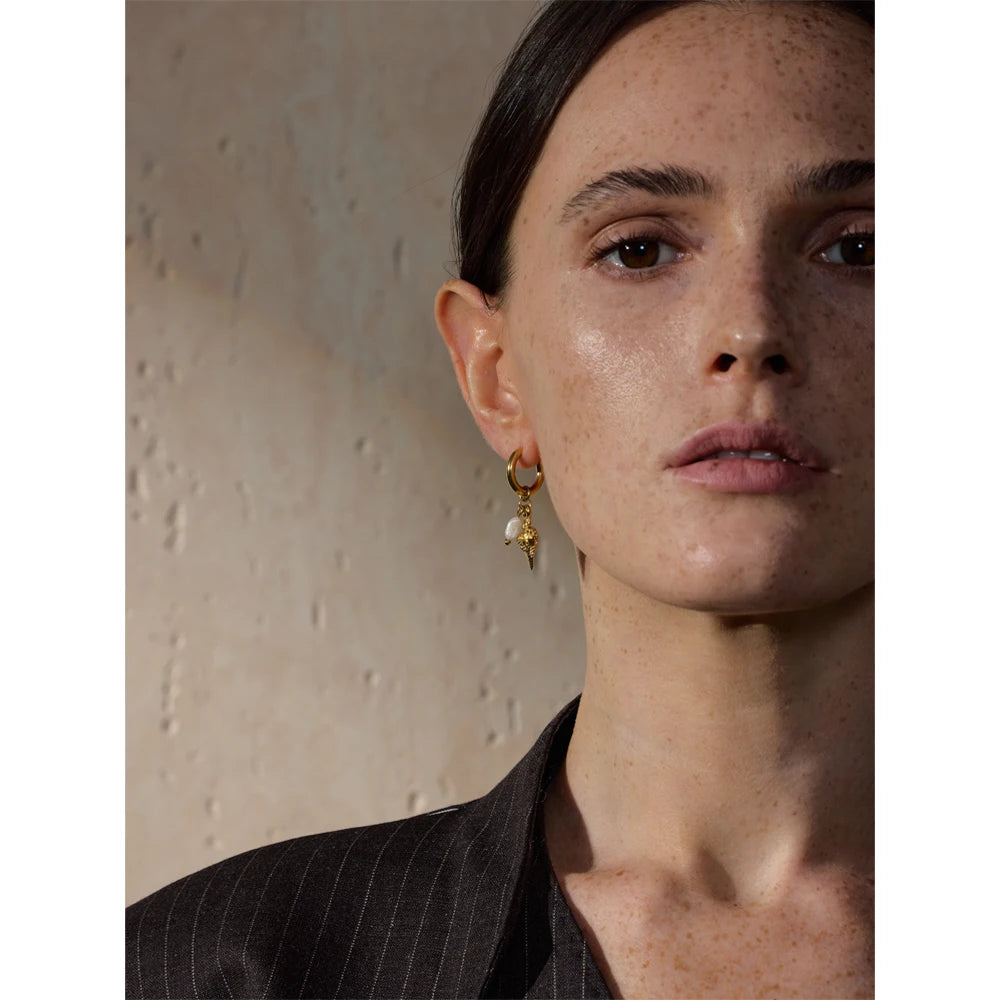 Ocean Style Natural Pearl Conch Shell Starfish Drop Summer Hoop Earrings for Women Stainless Steel Holiday Daily Jewelry