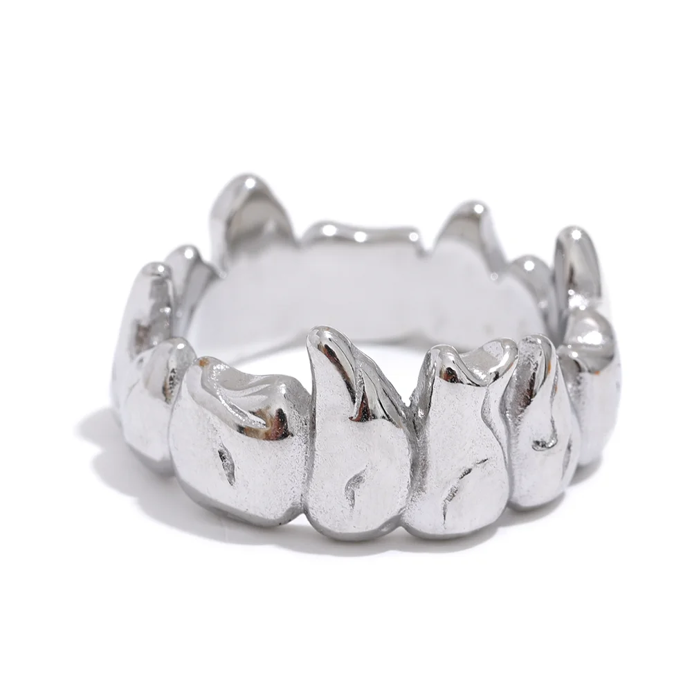316l Stainless Steel Flame Heart Wide Ring Waterproof Personalized Metal Texture Charm Jewelry for Women Gift New