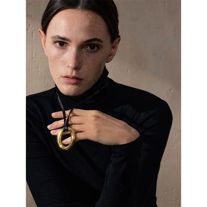 Long PU Leather Stainless Steel Round Pendant Fashion Bib Necklace Minimalist Tarnish Free for Women Stylish Trend Jewelry