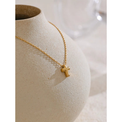 Small Waterproof Stainless Steel Chic Cross Casting Charm Pendant Necklace Unique Classic Fashion Jewelry Bijoux Femme