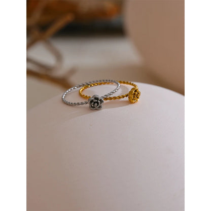 678# Popular Stainless Steel Metal Cast Small Flower Ring Waterproof Fashion Finger Jewelry 18K PVD Plated Wholesale