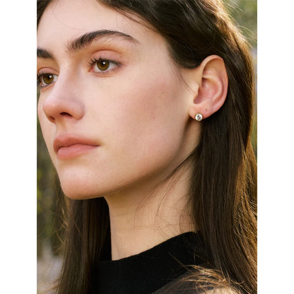 High-Grade AAA Shiny Cubic Zirconia Round Stud Earrings Luxury Stainless Steel Daily Premium Jewelry Accessories