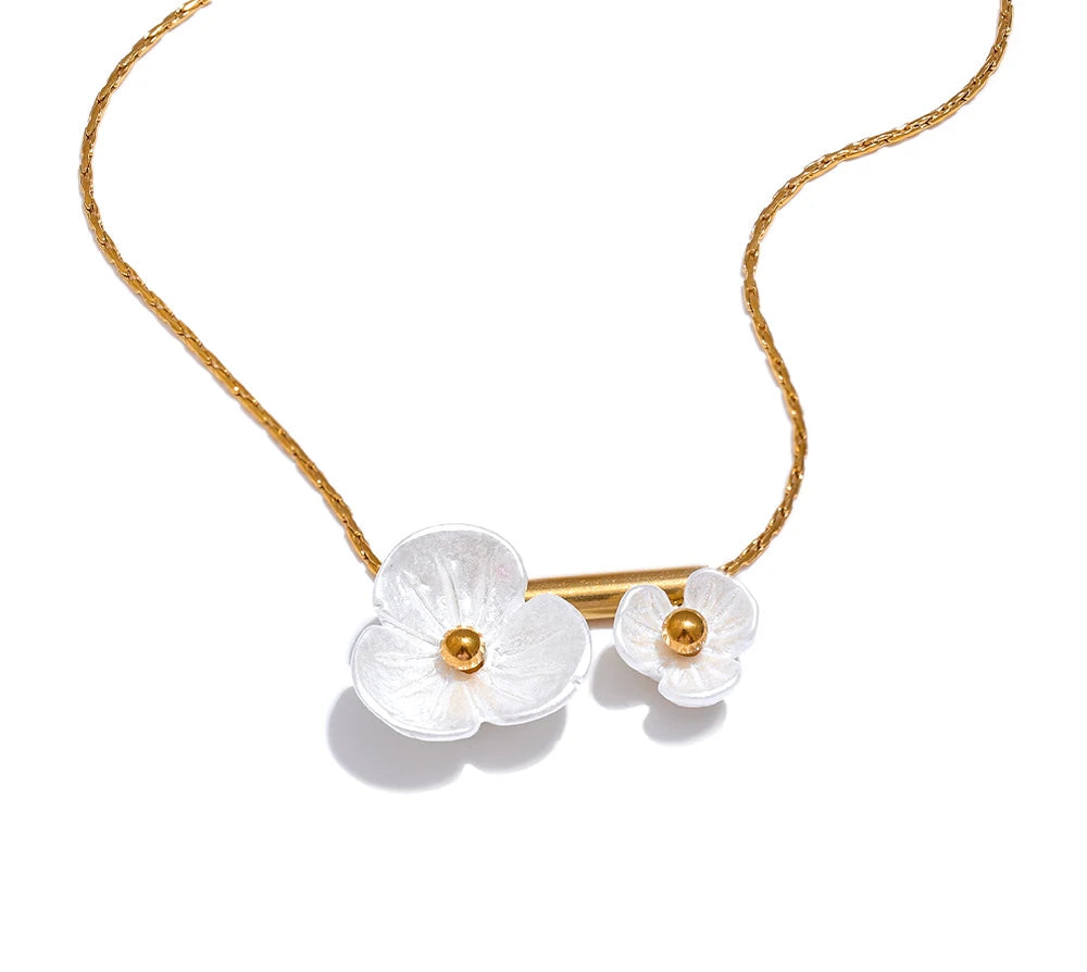 Stainless Steel Sweet Romantic Chic Resin Flower Pendant Summer Necklace 18k Gold Color PVD Collar Jewelry for Women Gift