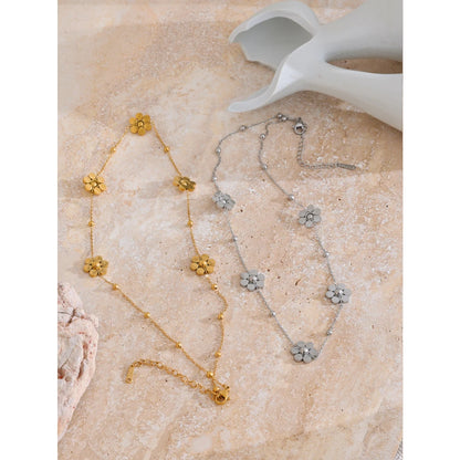 Stainless Steel Flower Chain Fashion Necklace PVD Plated Golden Waterproof Polished High Quality Jewelry for Women