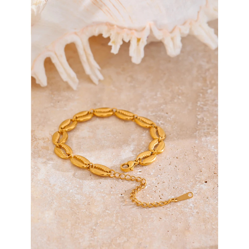Stainless Steel Metal Shell Gold Color 18K Plated Fashion Beach Holiday Bracelet Handmade Waterproof Summer Jewelry