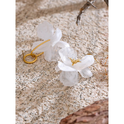 Arrivals White Resin Flower Dangle Earrings for Women Stainless Steel Summer Popular Jewelry Recommend 2025