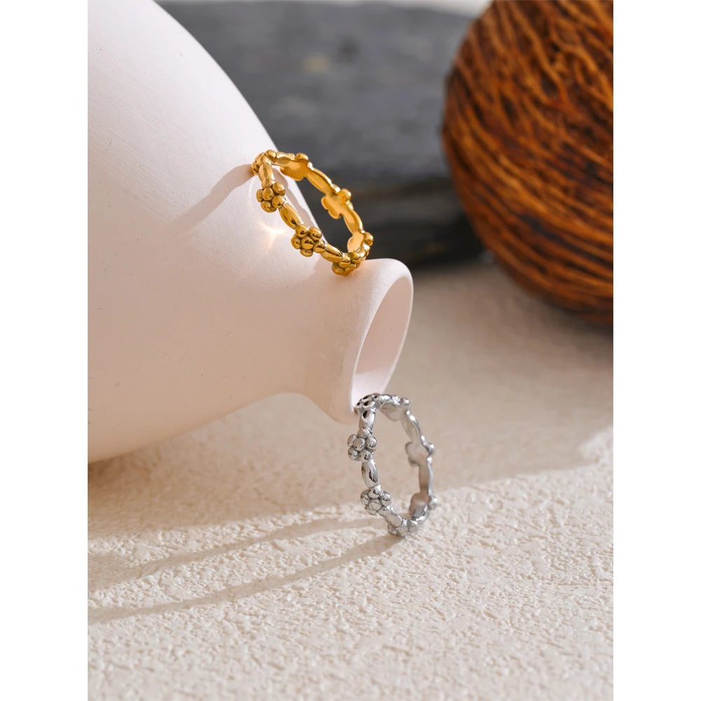 Waterproof Stainless Steel Metal Flower Thin Ring Tarnish Resistant Simple Chic Finger Jewelry Accessories for Women