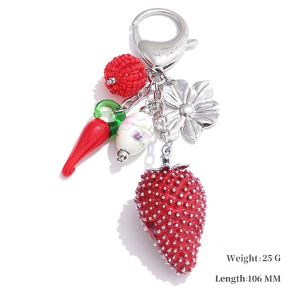 Hot Style Red Enamel Fruit Flower Strawberry Keychain Pendant Car Key Chains Jewelry Gift Decoration Accessories