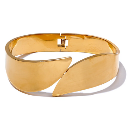 New Glossy Smooth Stainless Steel Wide Geometric Bracelet Bangle Metal Texture 18K Gold PVD Plated Waterproof Jewelry