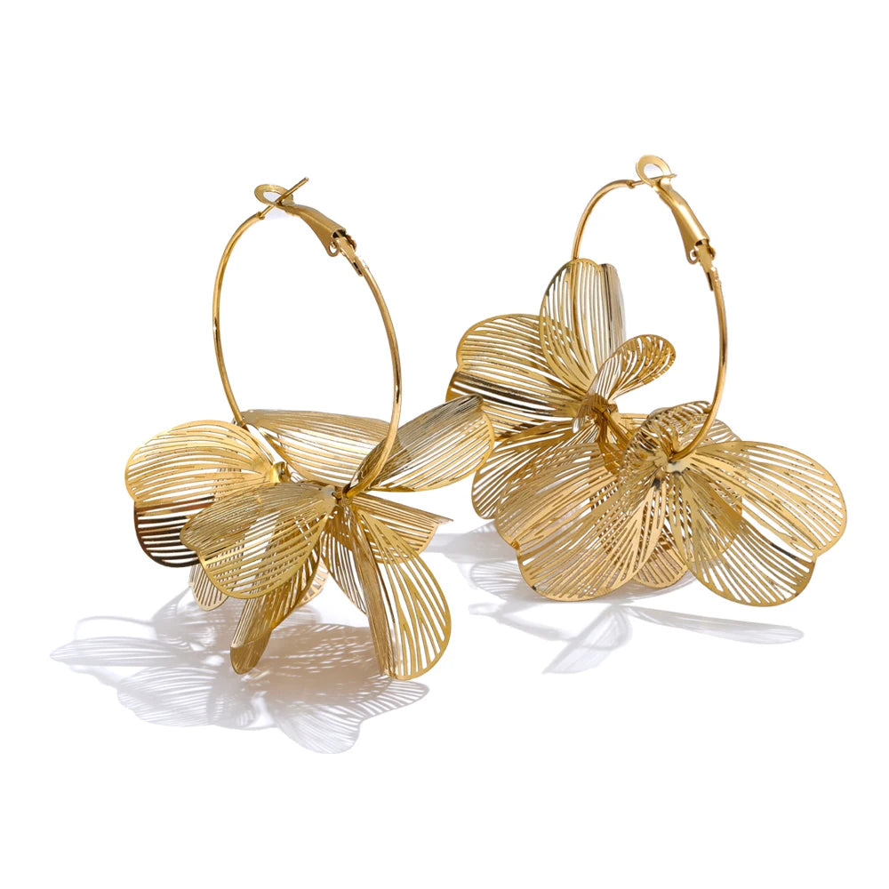 Exclusive Design Stainless Steel Metal Flower Big Hoop Earrings Personality Fashion Waterproof Eye-catching Jewelry