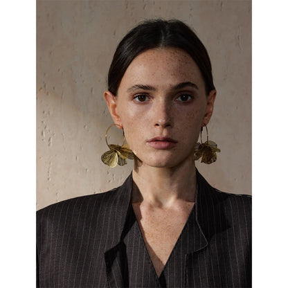 Exclusive Design Stainless Steel Metal Flower Big Hoop Earrings Personality Fashion Waterproof Eye-catching Jewelry